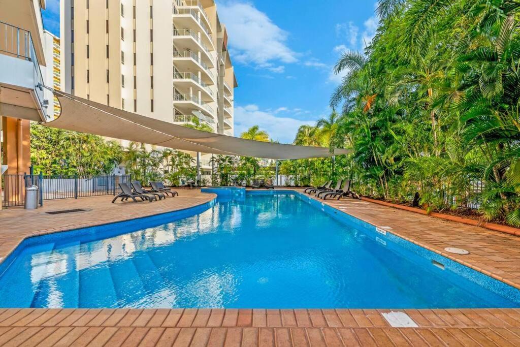 'Towering Palms' Resort-Style Apartment With A Separate Studio Darwin Exterior photo